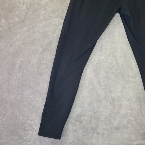 Fabletics Powerhold Black Leggings S 26"W 26"L Yoga Pants - Picture 9 of 14